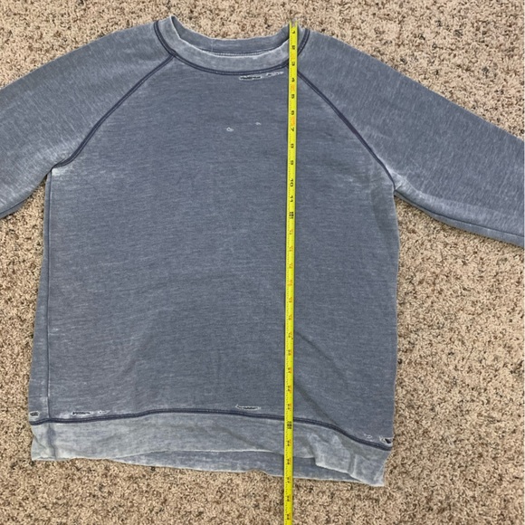 UO Distressed Crewneck Sweatshirt - Picture 6 of 6